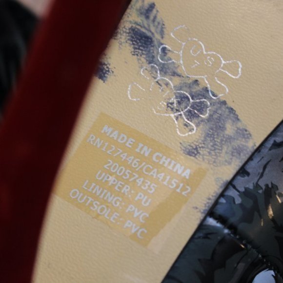 VNTG Iron Fist Wolf Beater Platform Heels - Picture 11 of 11